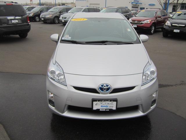 Toyota Prius 2011 photo 1