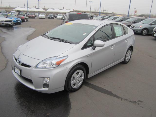 Toyota Prius 2011 photo 2