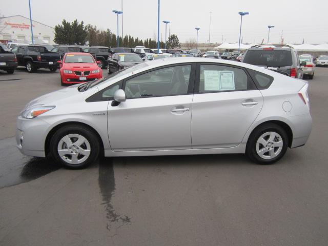 Toyota Prius 2011 photo 3