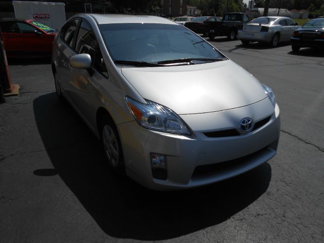 Toyota Prius 2011 photo 2