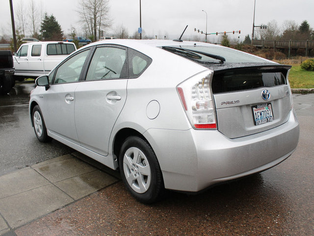 Toyota Prius 2011 photo 1