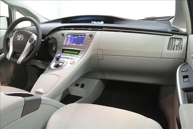 Toyota Prius 2012 photo 20