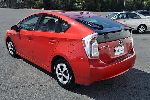 Toyota Prius 2012 photo 11