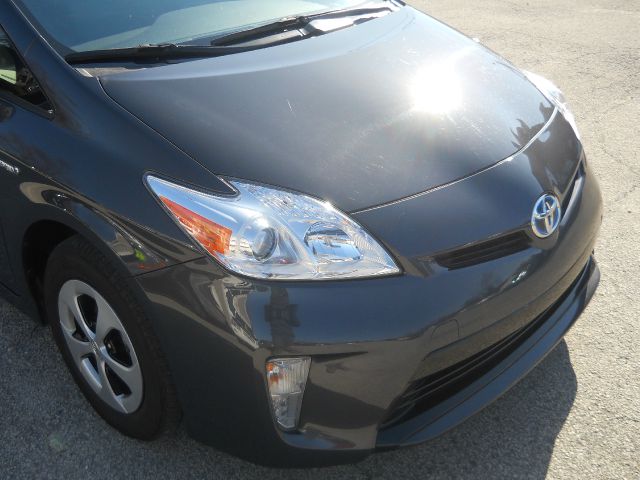 Toyota Prius 2012 photo 18