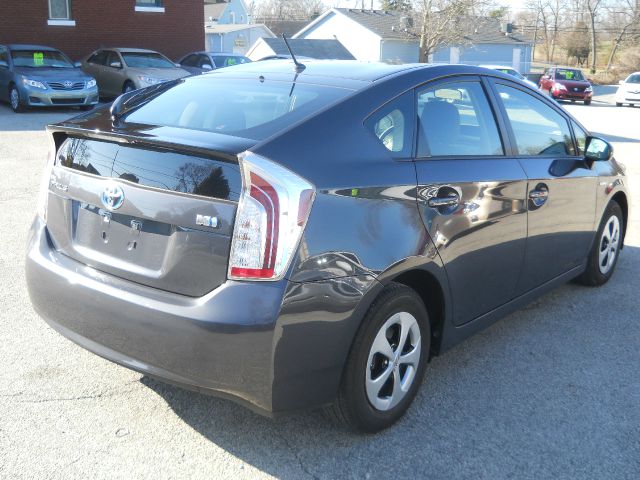 Toyota Prius 2012 photo 48