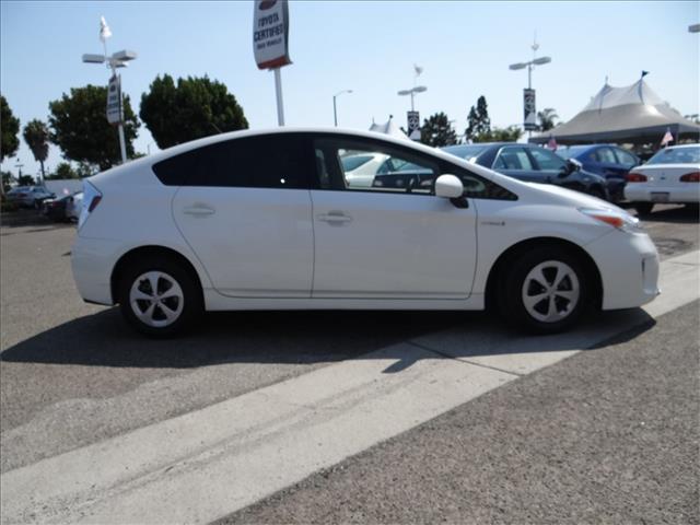 Toyota Prius 2012 photo 4