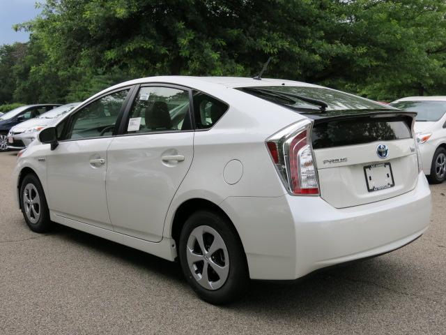 Toyota Prius 2013 photo 1