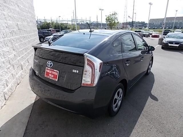 Toyota Prius ESi Hatchback