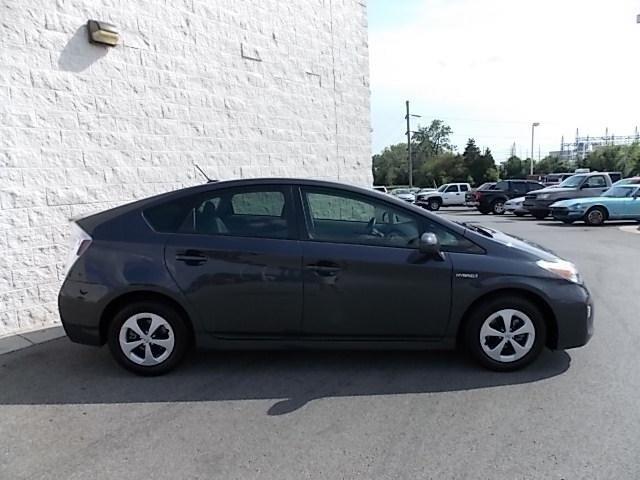 Toyota Prius 2013 photo 1