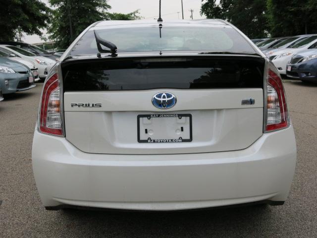 Toyota Prius 2013 photo 4