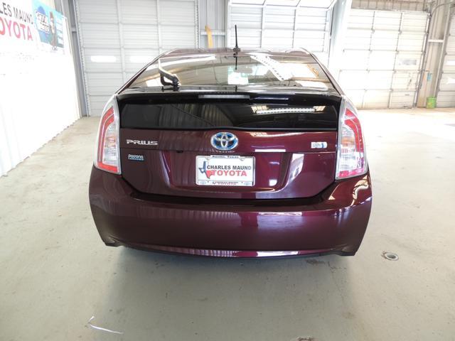 Toyota Prius 2013 photo 5