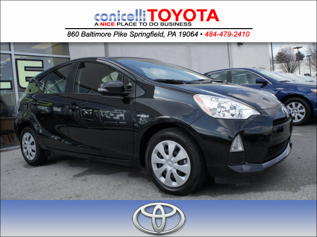 Toyota Prius c 2012 photo 1