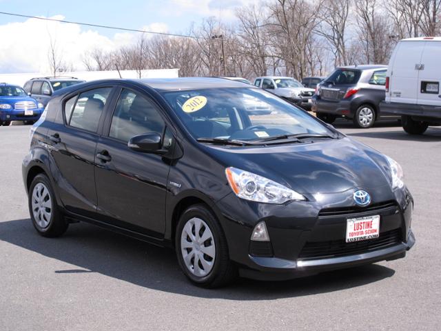 Toyota Prius c 2012 photo 5