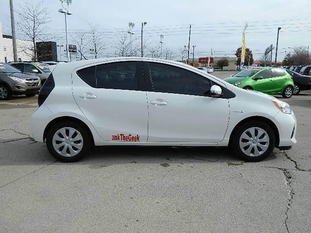 Toyota Prius c 2012 photo 1