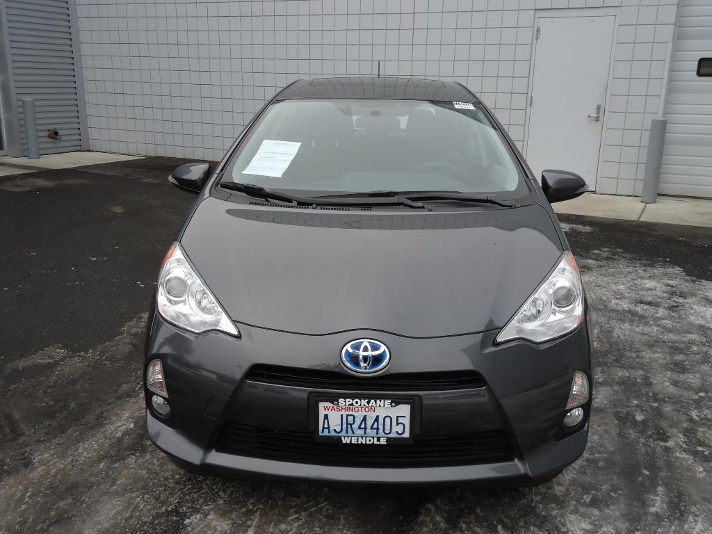 Toyota Prius c 2012 photo 1