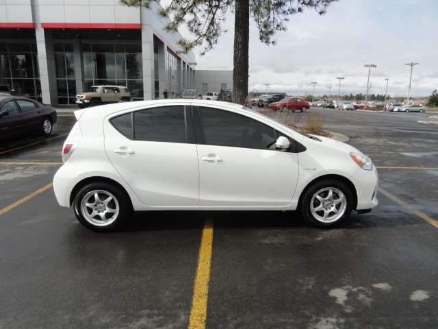 Toyota Prius c Sltunder Deposit Unspecified