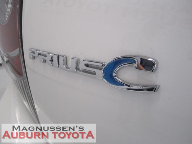 Toyota Prius c 2012 photo 3