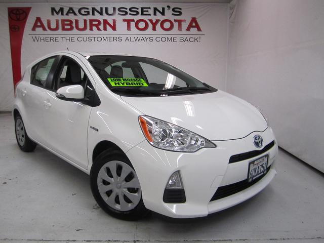 Toyota Prius c 2012 photo 4