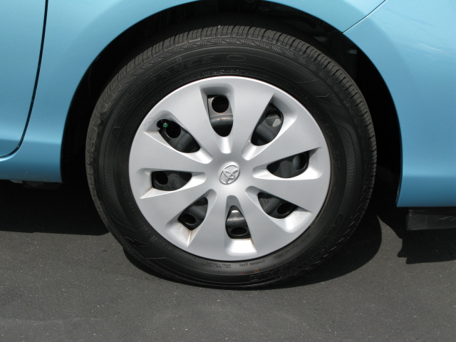 Toyota Prius c 2012 photo 1