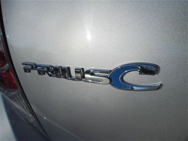 Toyota Prius c 2012 photo 3