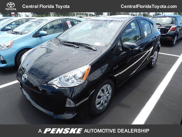 Toyota Prius c 2013 photo 4