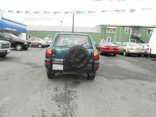 Toyota RAV4 1996 photo 3