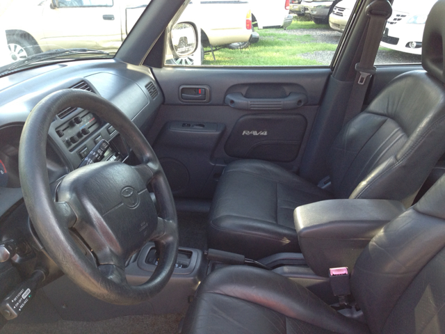 Toyota RAV4 1996 photo 4