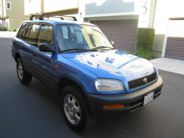 Toyota RAV4 1997 photo 6