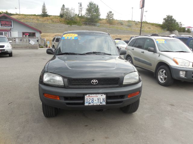 Toyota RAV4 1997 photo 1