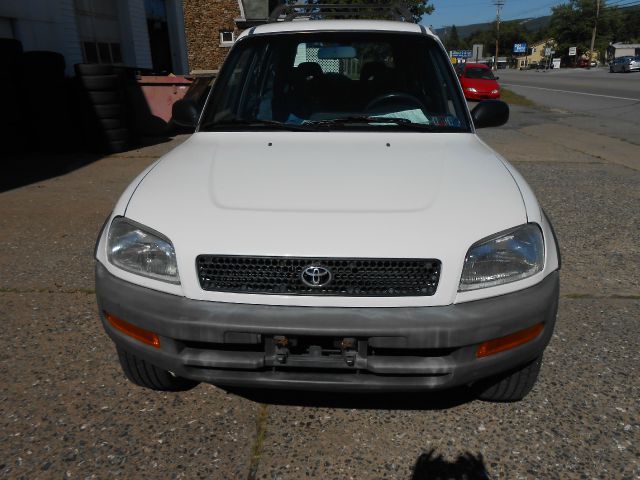 Toyota RAV4 1997 photo 2