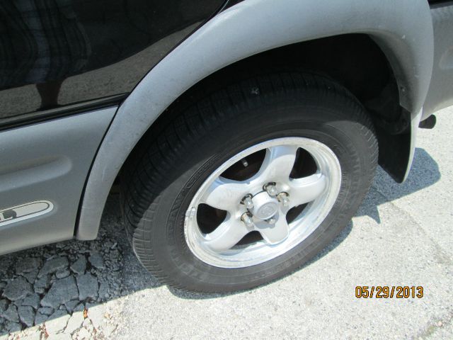 Toyota RAV4 1997 photo 15