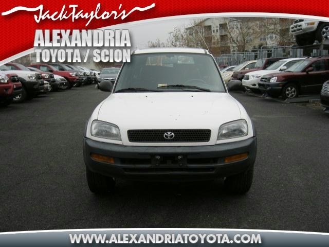 Toyota RAV4 1997 photo 1