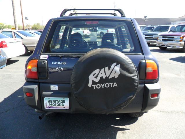 Toyota RAV4 1997 photo 2