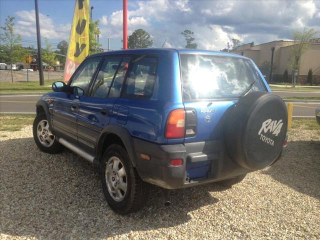 Toyota RAV4 1997 photo 2