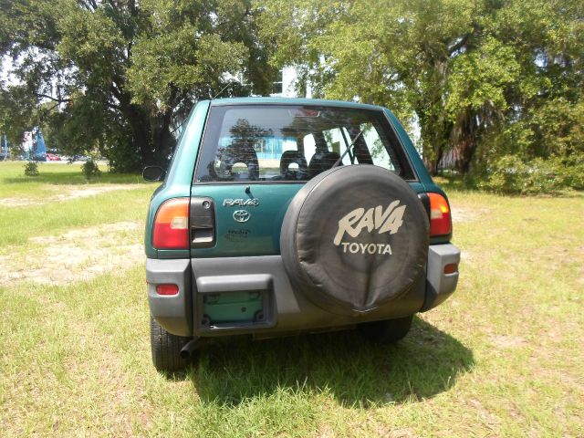 Toyota RAV4 1997 photo 2