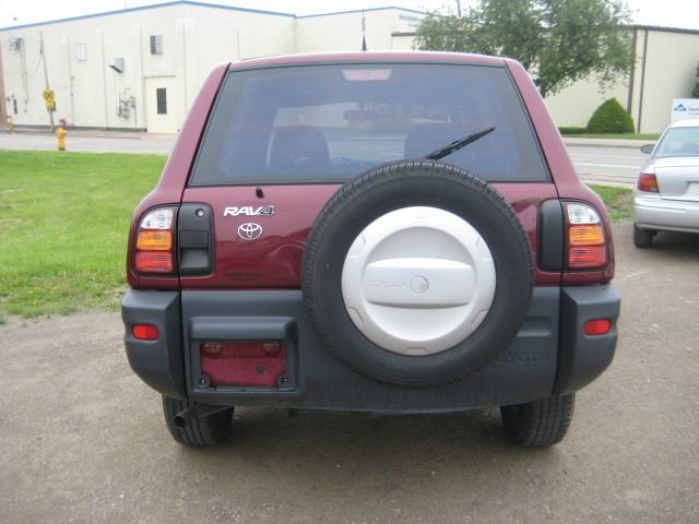 Toyota RAV4 1998 photo 1