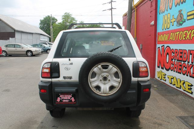 Toyota RAV4 1999 photo 2