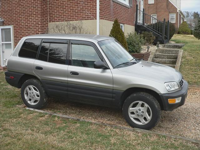 Toyota RAV4 1999 photo 1