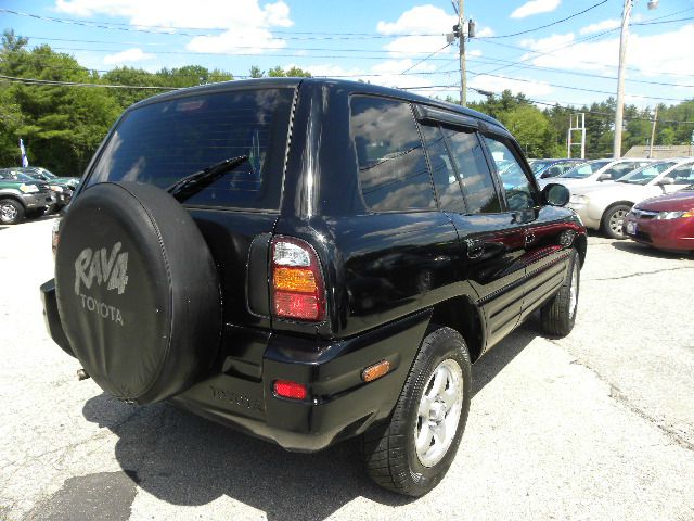 Toyota RAV4 1999 photo 3