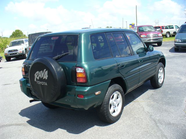 Toyota RAV4 1999 photo 2