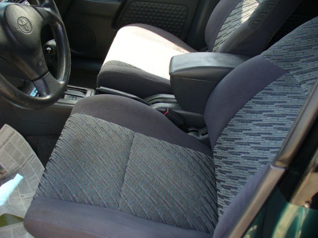 Toyota RAV4 1999 photo 7