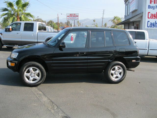 Toyota RAV4 1999 photo 3