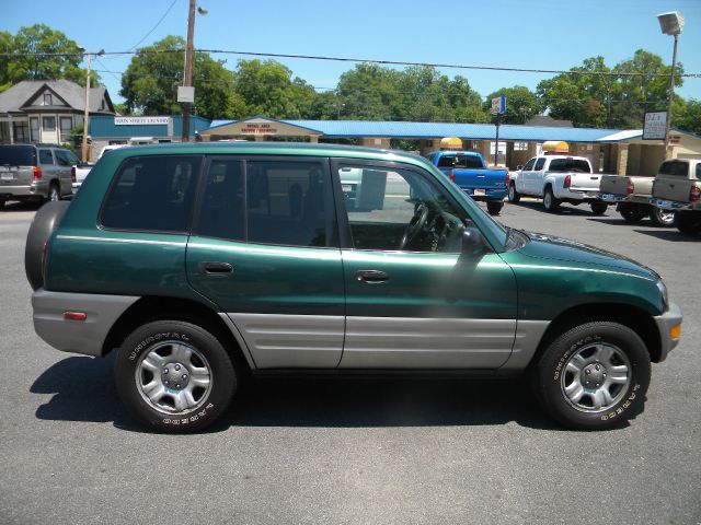 Toyota RAV4 2000 photo 4