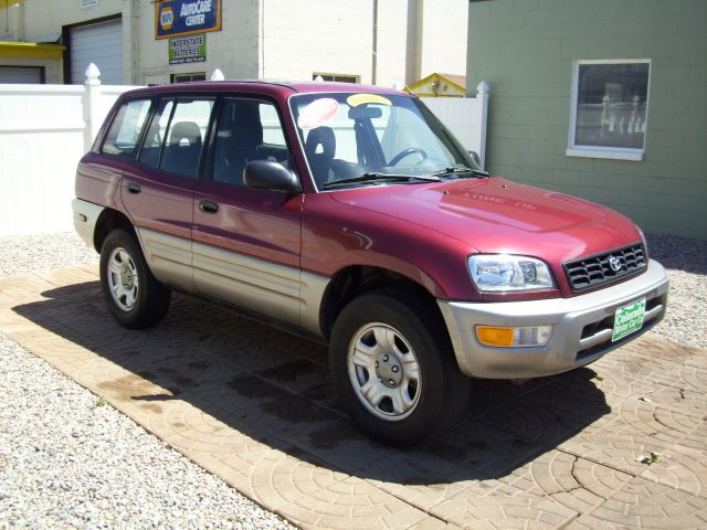 Toyota RAV4 2000 photo 2