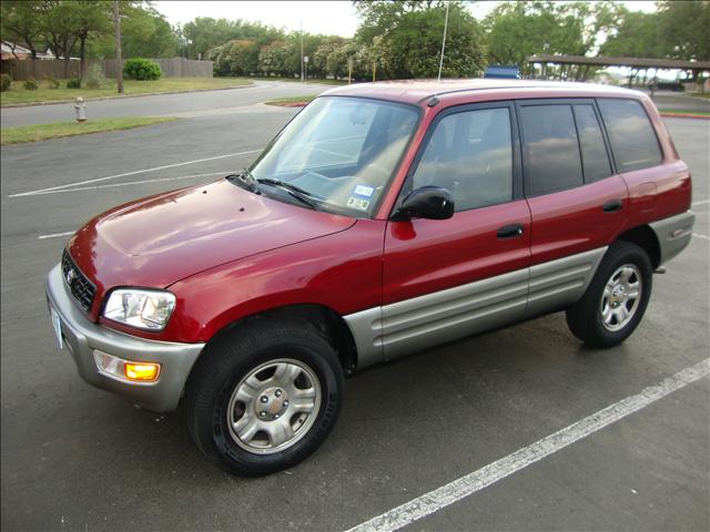 Toyota RAV4 2000 photo 1