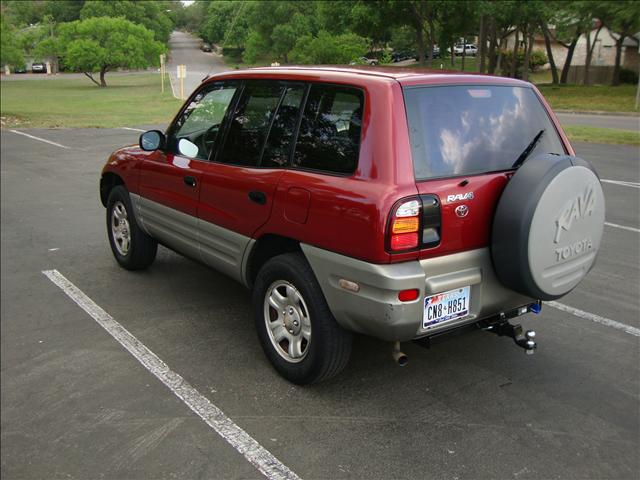 Toyota RAV4 2000 photo 4