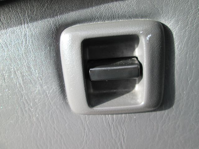 Toyota RAV4 2000 photo 13