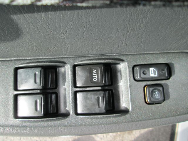 Toyota RAV4 2000 photo 23