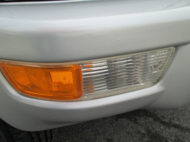 Toyota RAV4 2000 photo 25