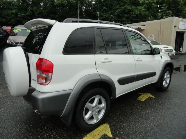 Toyota RAV4 2001 photo 12